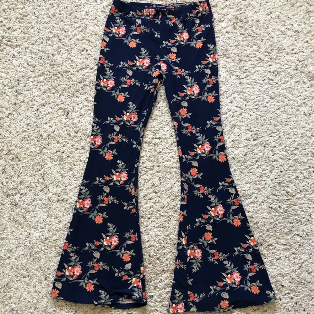 Forever 21 bell bottom leggings